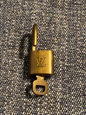 #344 Louis Vuitton Paris made in France Brass Padlock & Key